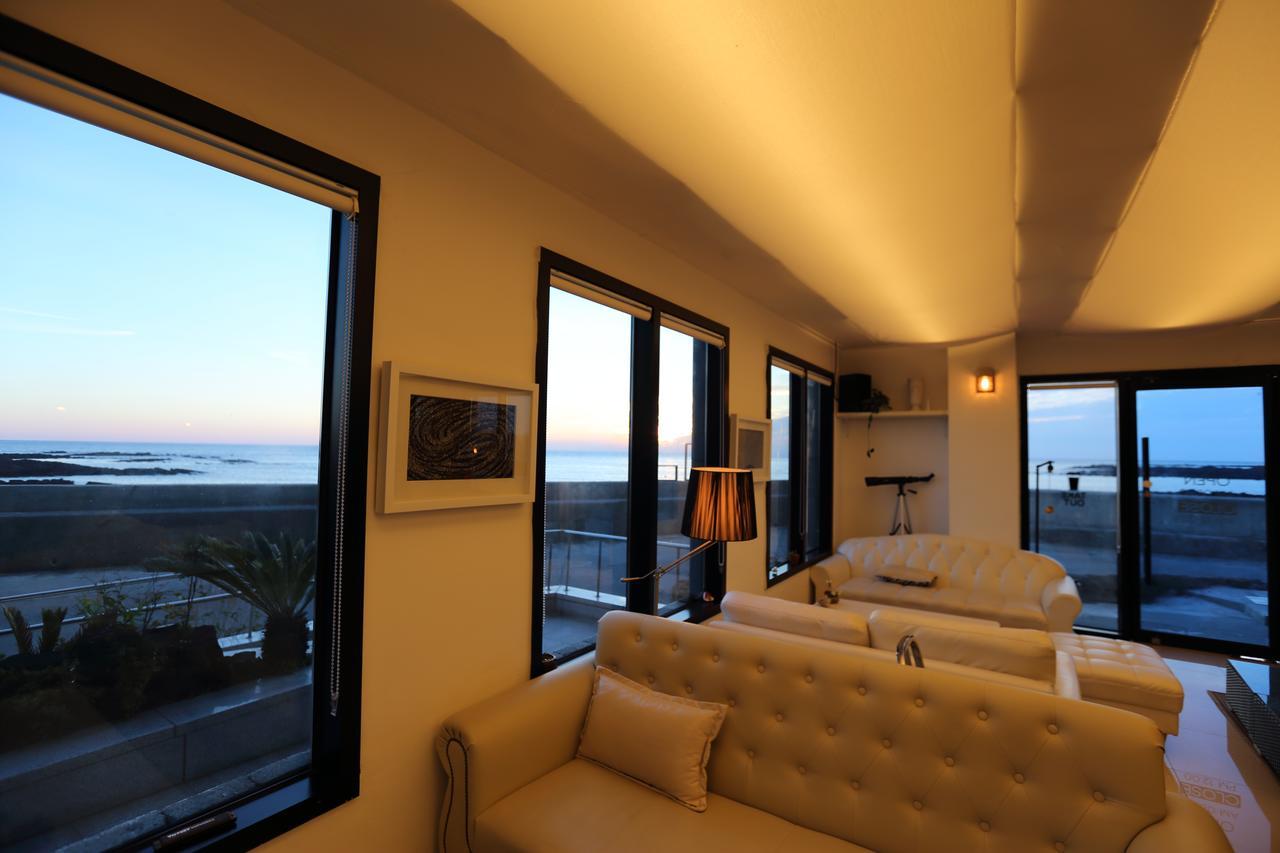 Hotel52 Seogwipo Bagian luar foto